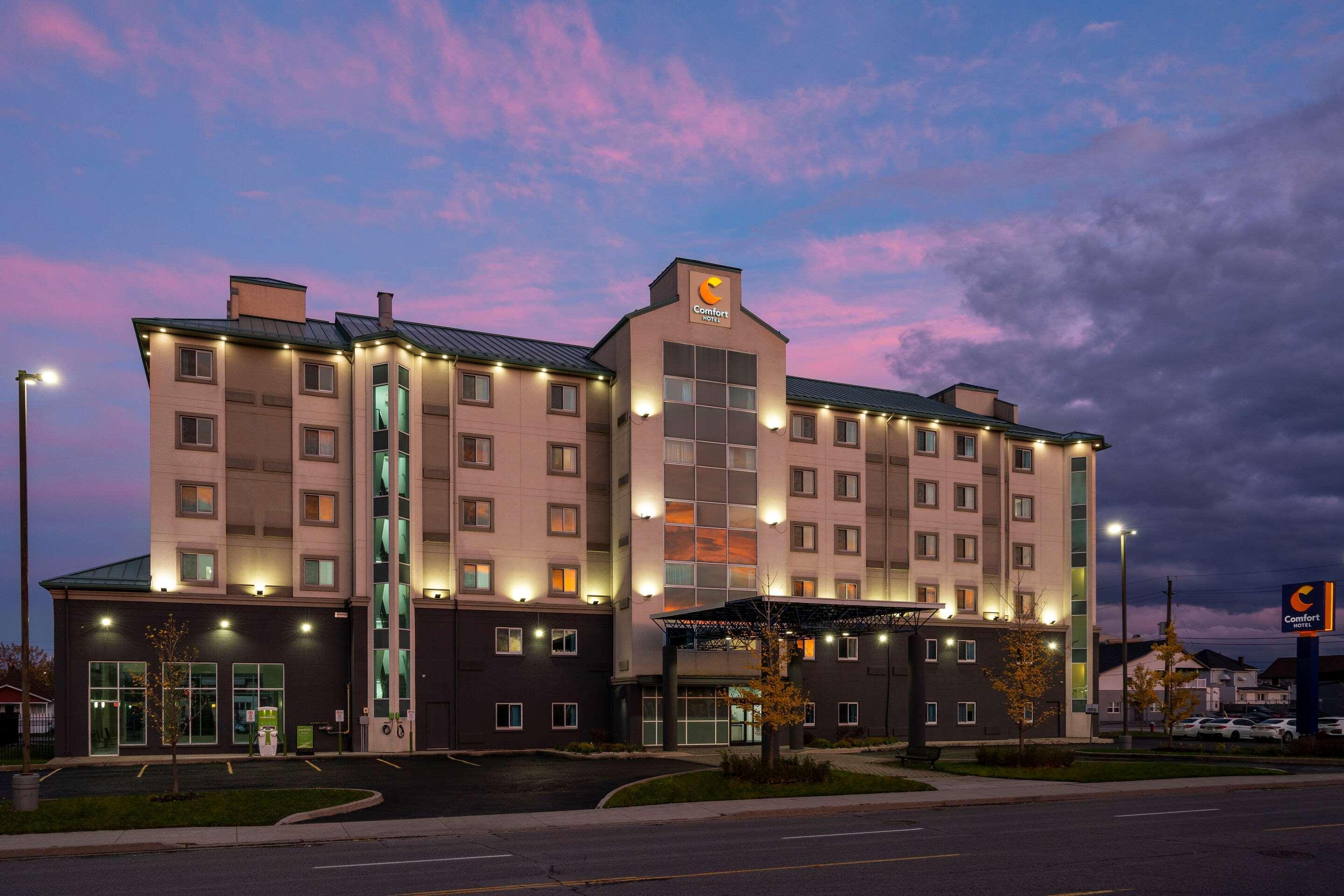 Comfort Hotel ナイアガラ・フォールズ エクステリア 写真
